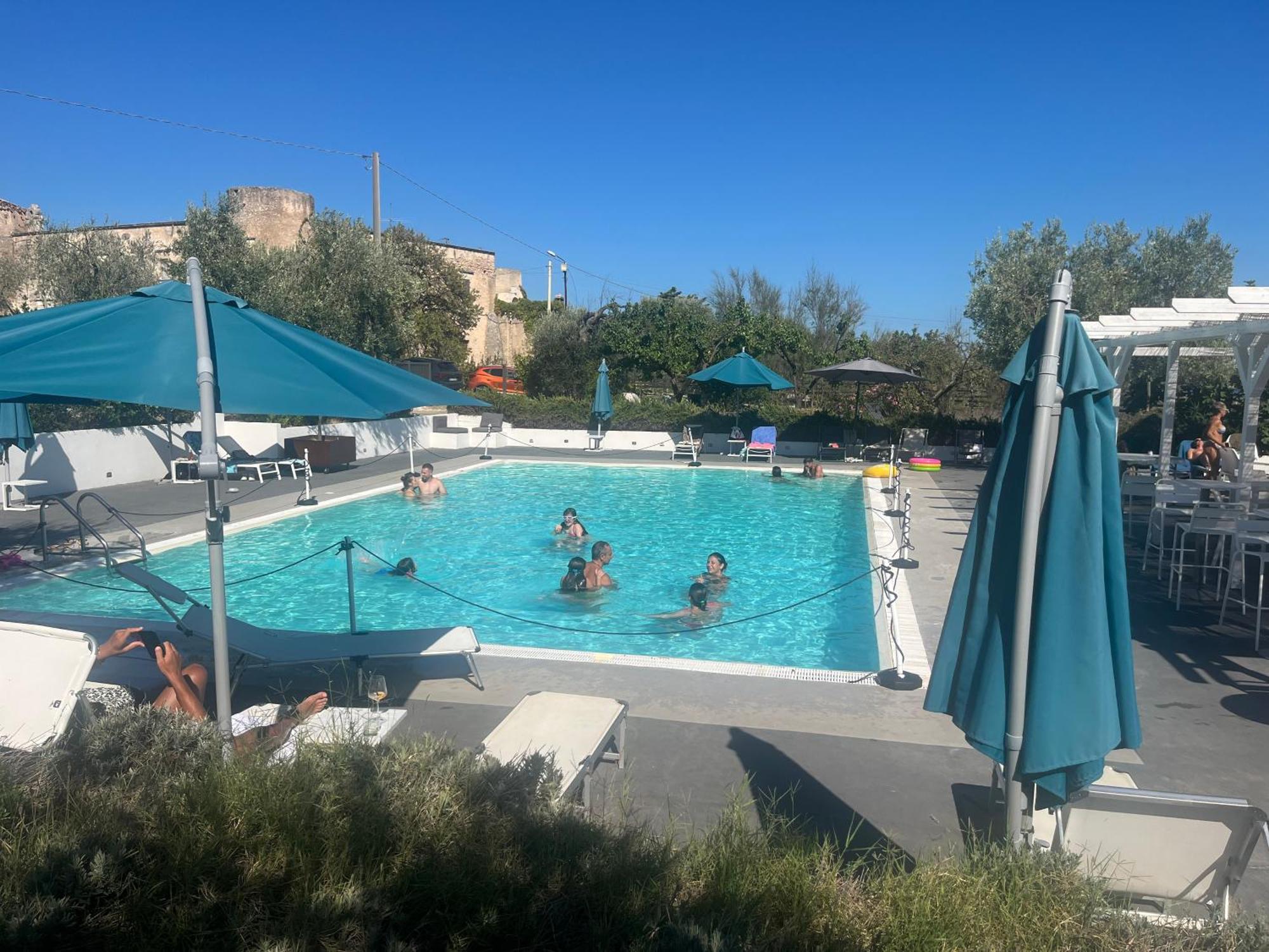 B&B Piazza Marconi 曼弗雷多尼亚 外观 照片