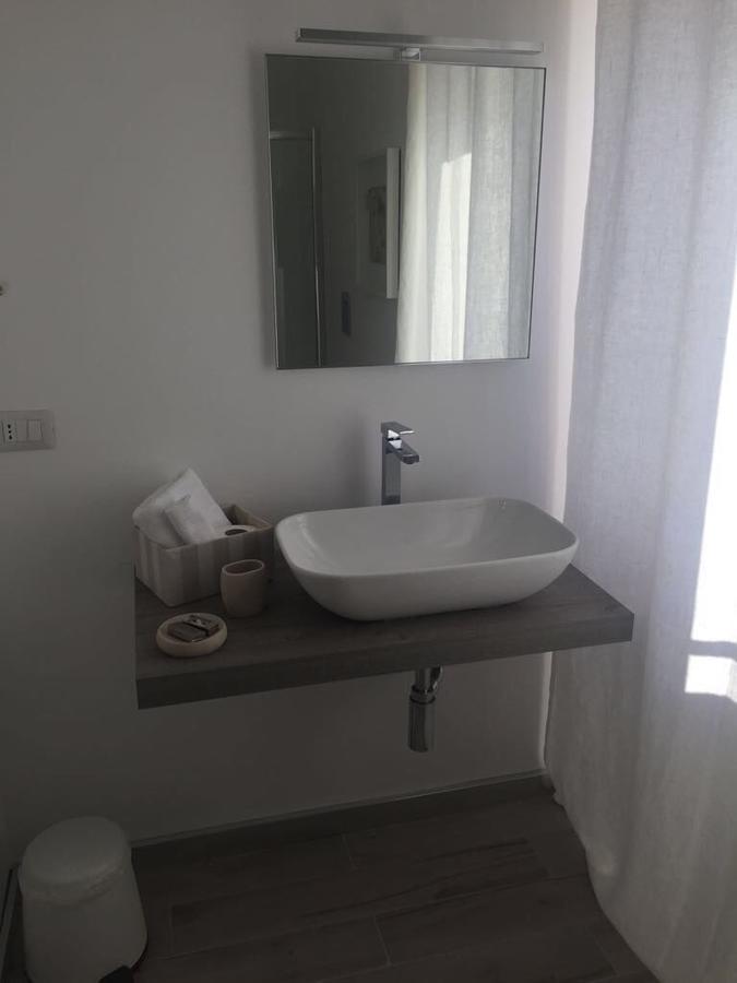 B&B Piazza Marconi 曼弗雷多尼亚 外观 照片
