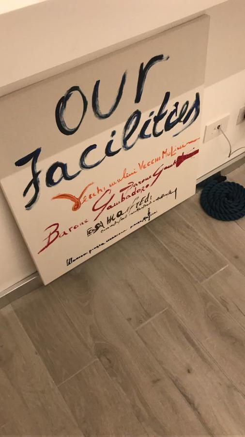 B&B Piazza Marconi 曼弗雷多尼亚 外观 照片