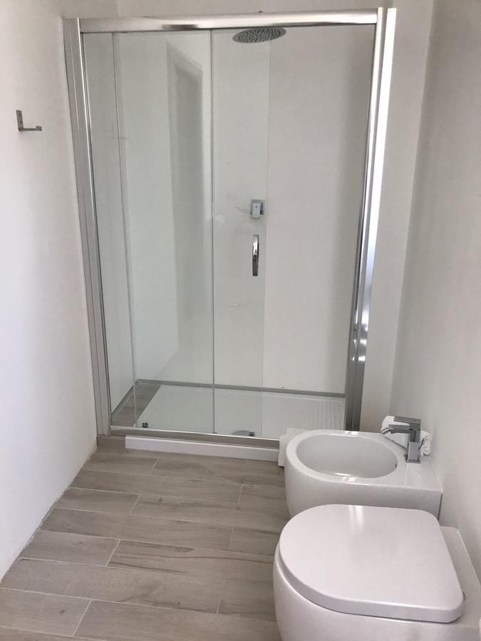 B&B Piazza Marconi 曼弗雷多尼亚 外观 照片